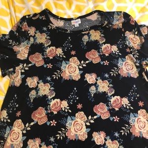 LuLaRoe Dresses - LuLaRoe Carly Dress - size 2xL LuLaRoe Dresses - LuLaRoe Carly Dress - size 2xL